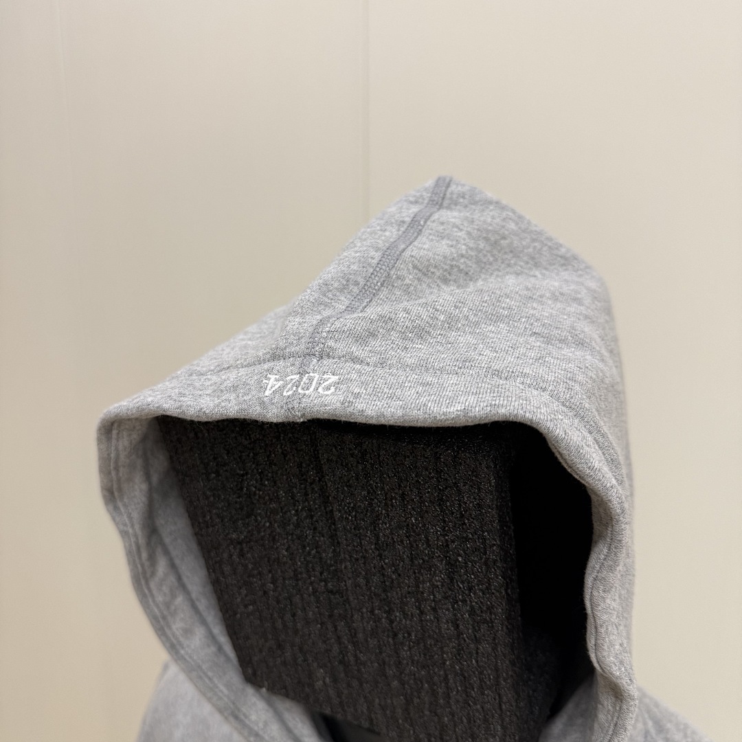 Supreme box logo - Image 21