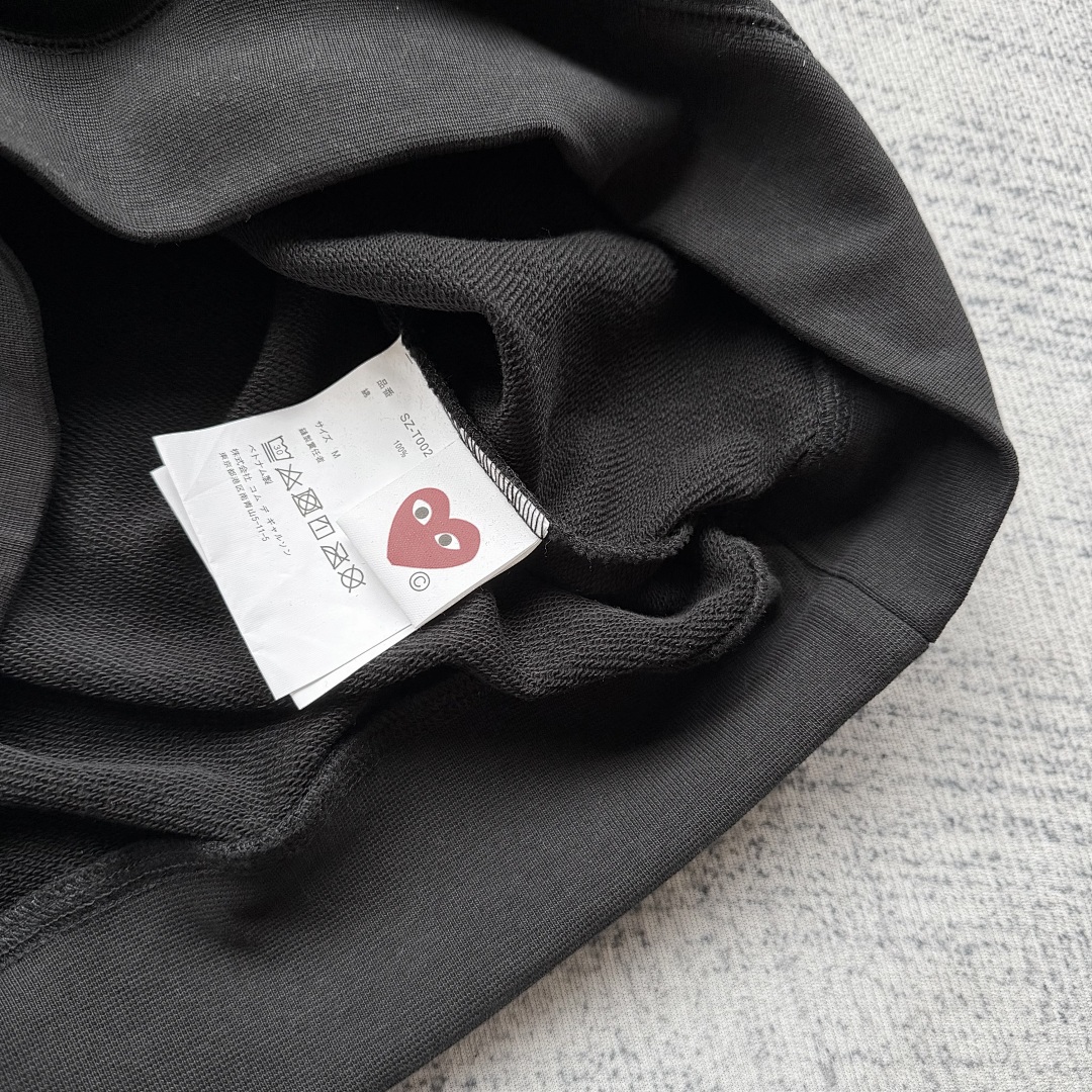 Comme des Garcons Crewneck Sweatshirt - Image 10