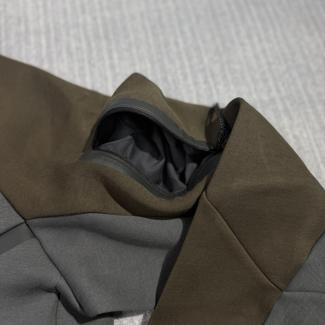 Nike Brown Nk New Tech Fleece - Image 9