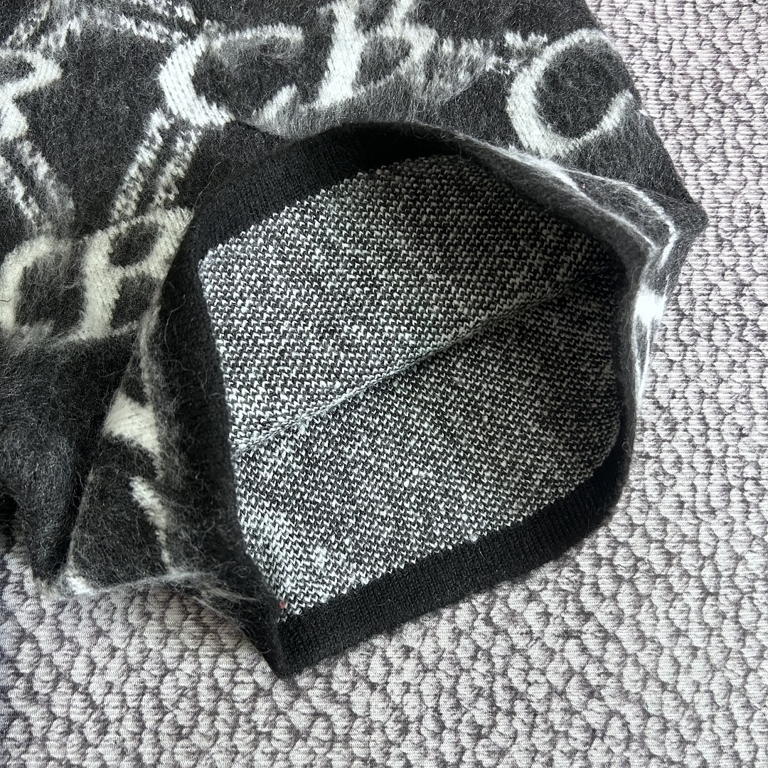 Unbranded CB Knit Shorts - Image 10