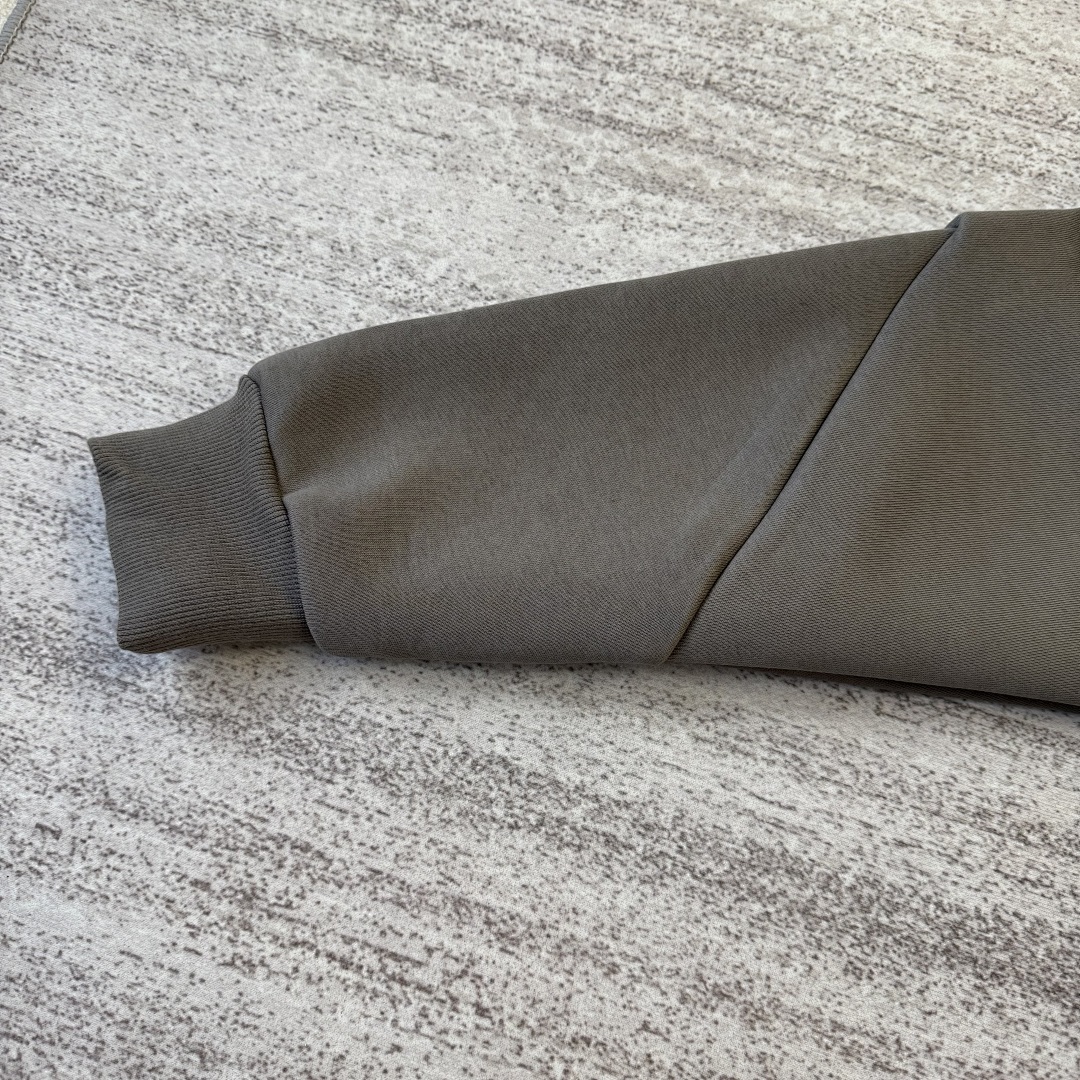 Saint Alexander tracksuit (ZIP) - Image 6