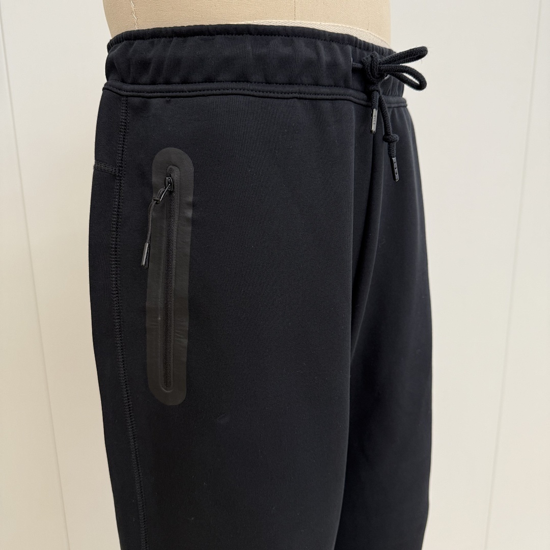 Nike Tech Fleece Classic Baggy Tracksuit - Image 9