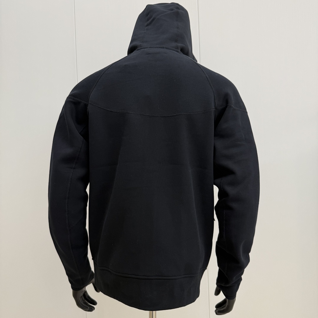 Nike Tech Fleece Classic Baggy Tracksuit - Image 4