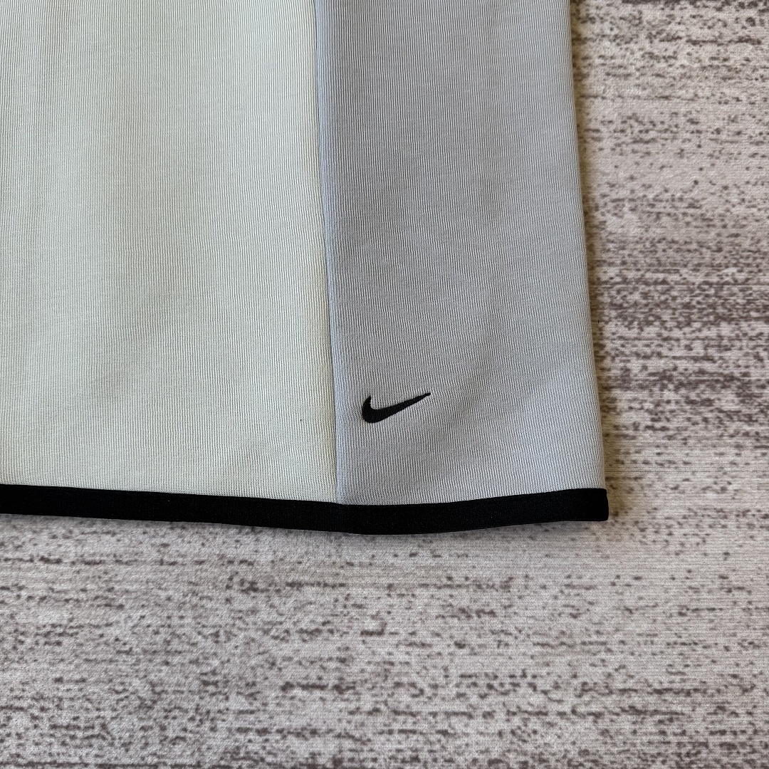Nike New Tech Fleece (Grey) - Image 19