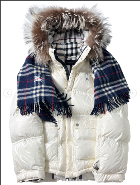 Burberry Japan Burberry Vintage Puffer (White) - Image 2