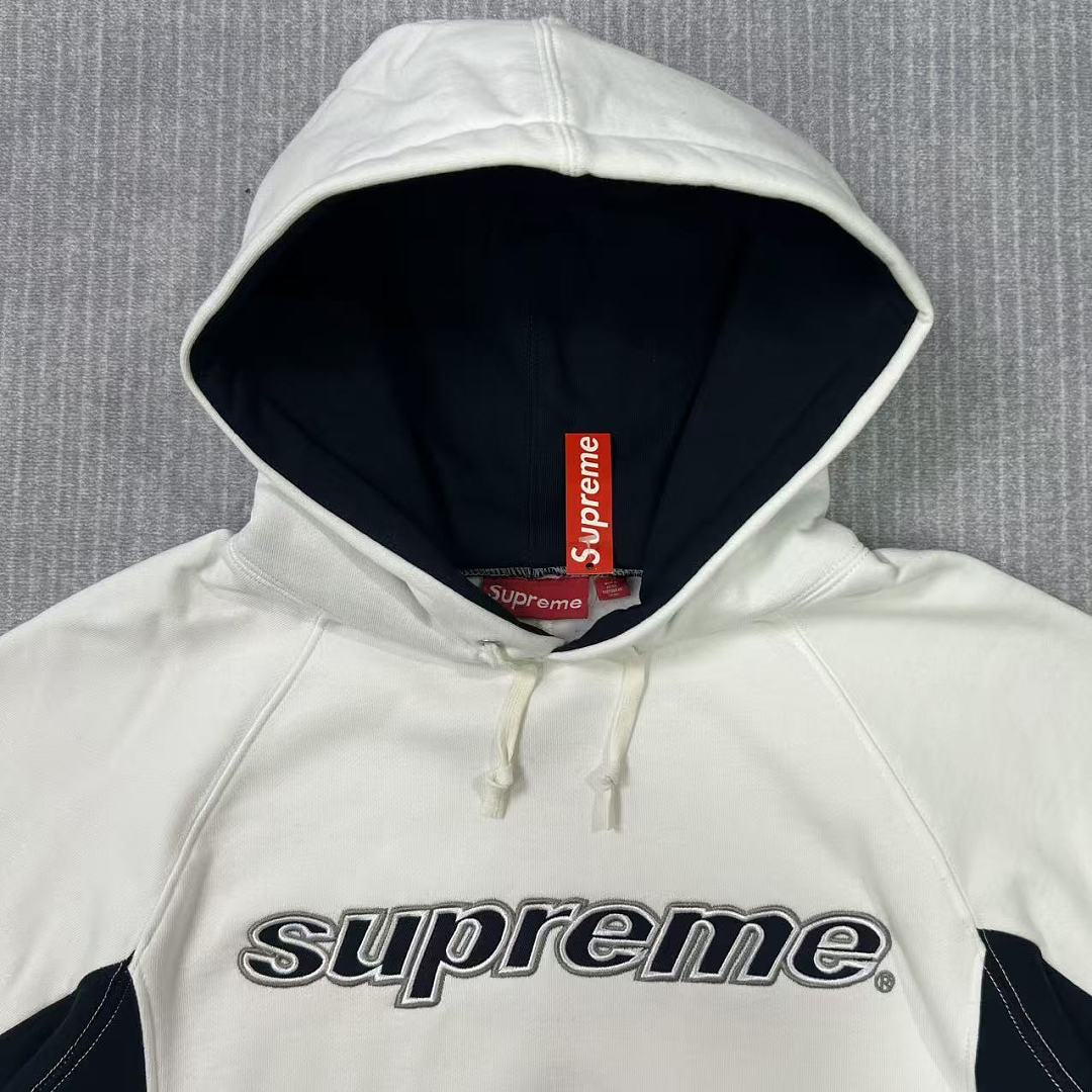 Supreme White Logo Tracksuit - Image 6