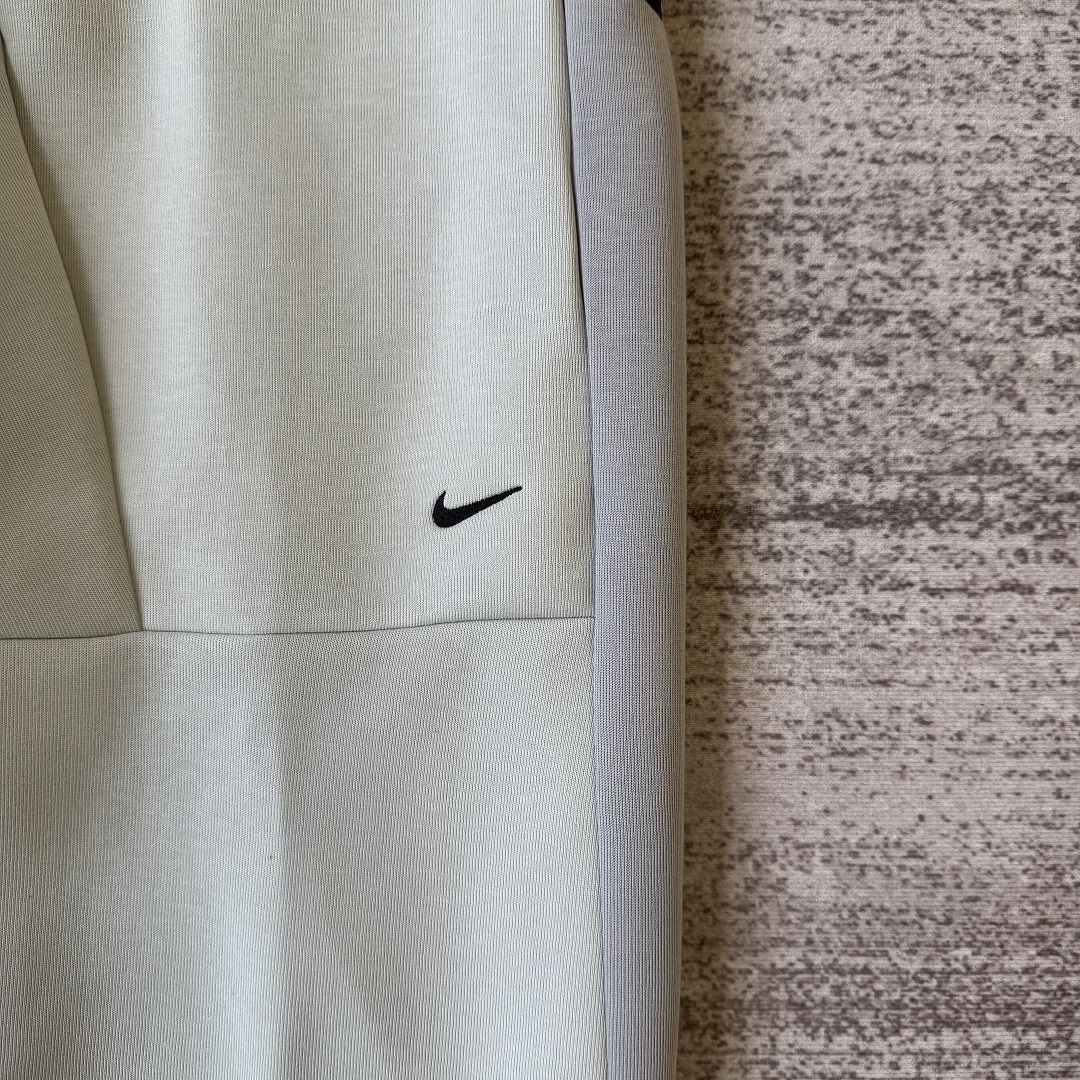 Nike New Tech Fleece (Grey) - Image 26