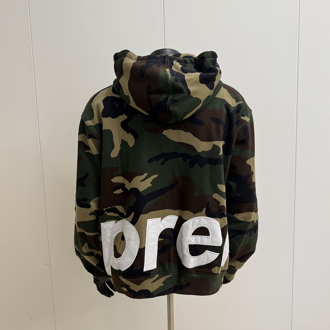 Supreme Big Logo Hoodie - Image 7