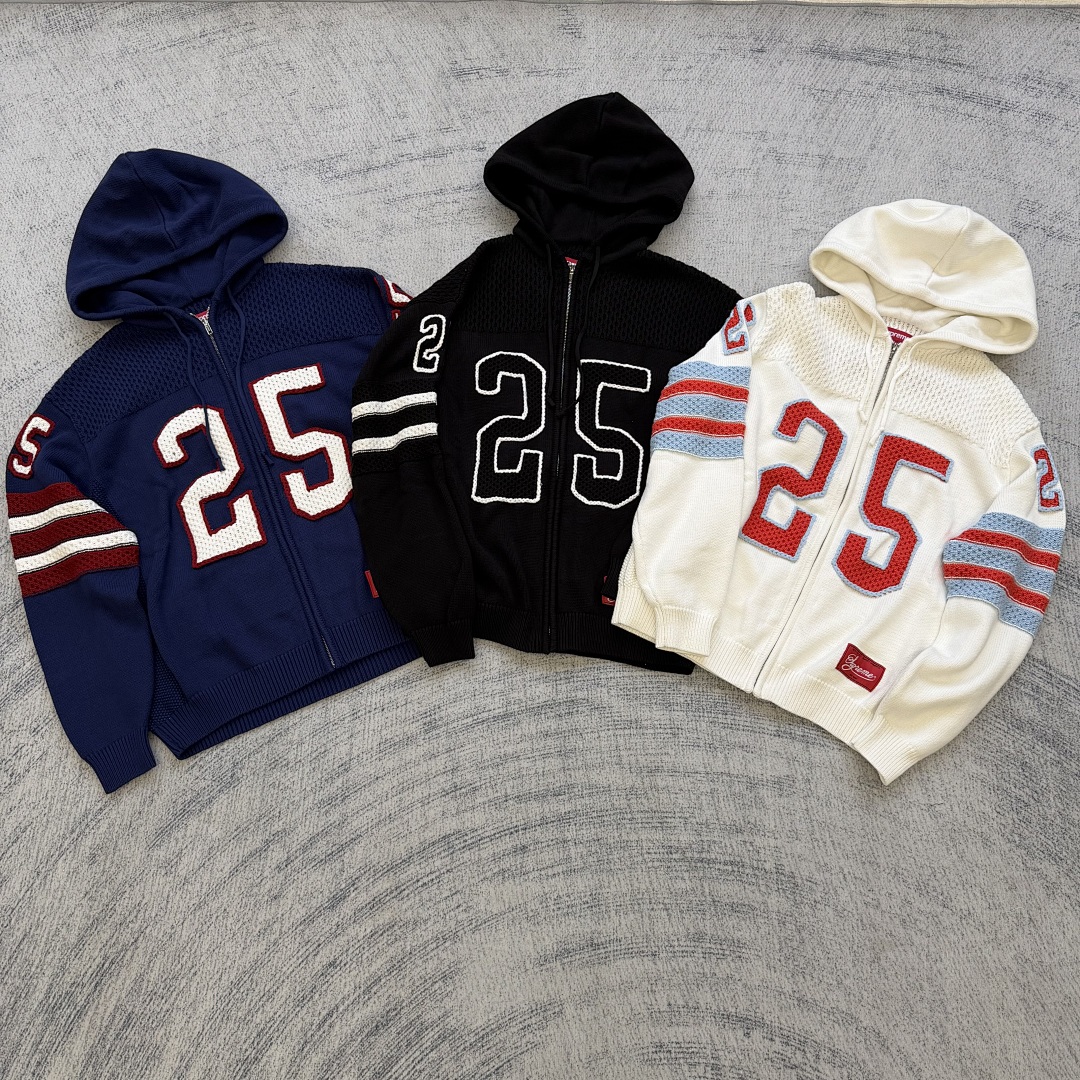 Supreme sweater - Image 50