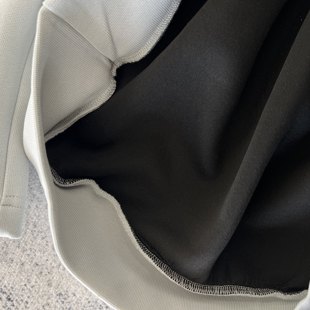 Seventh V2 Stacks tracksuit - Image 12
