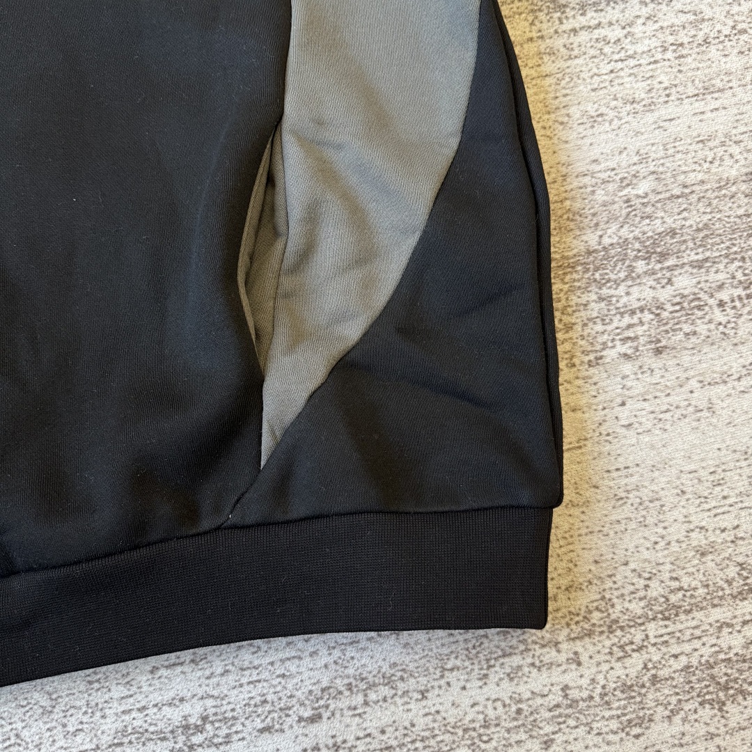 Mertra Perfect Set Tracksuit - Image 10