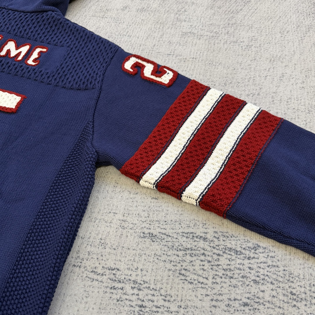 Supreme sweater - Image 40
