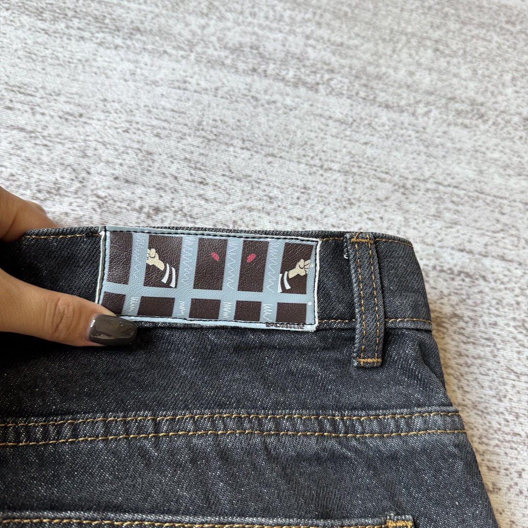 Poser Jeans - Image 8