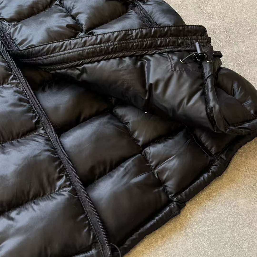 Montbell Puff Jacket (Glossy Black) - Image 6