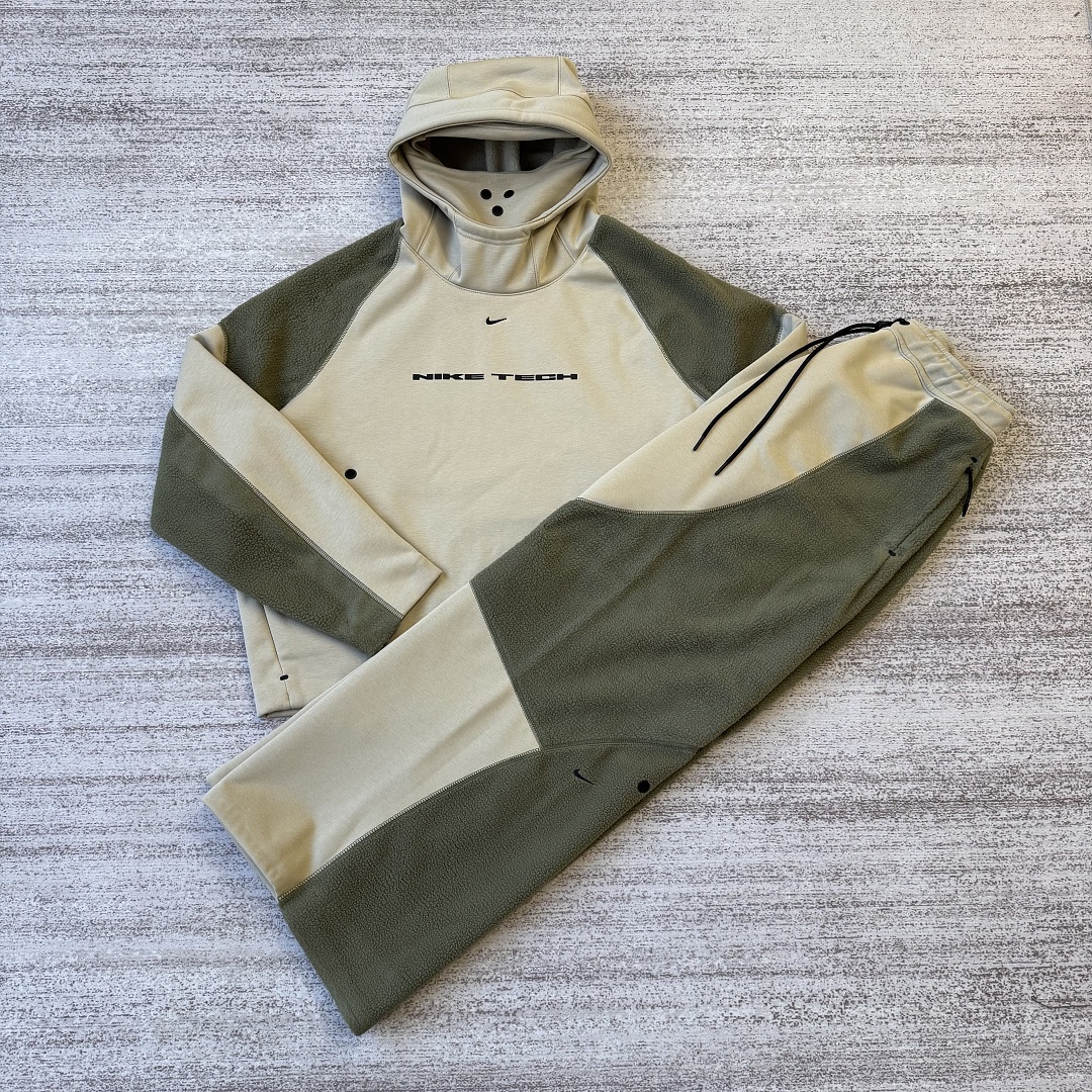 Nike Tech Boreas Tracksuit (Desert Color)