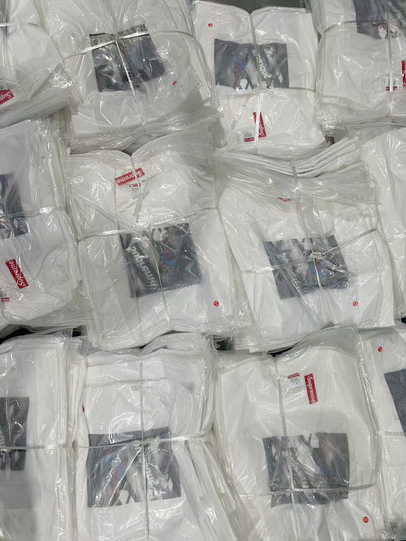 Supreme Spiderman Tee - Image 22