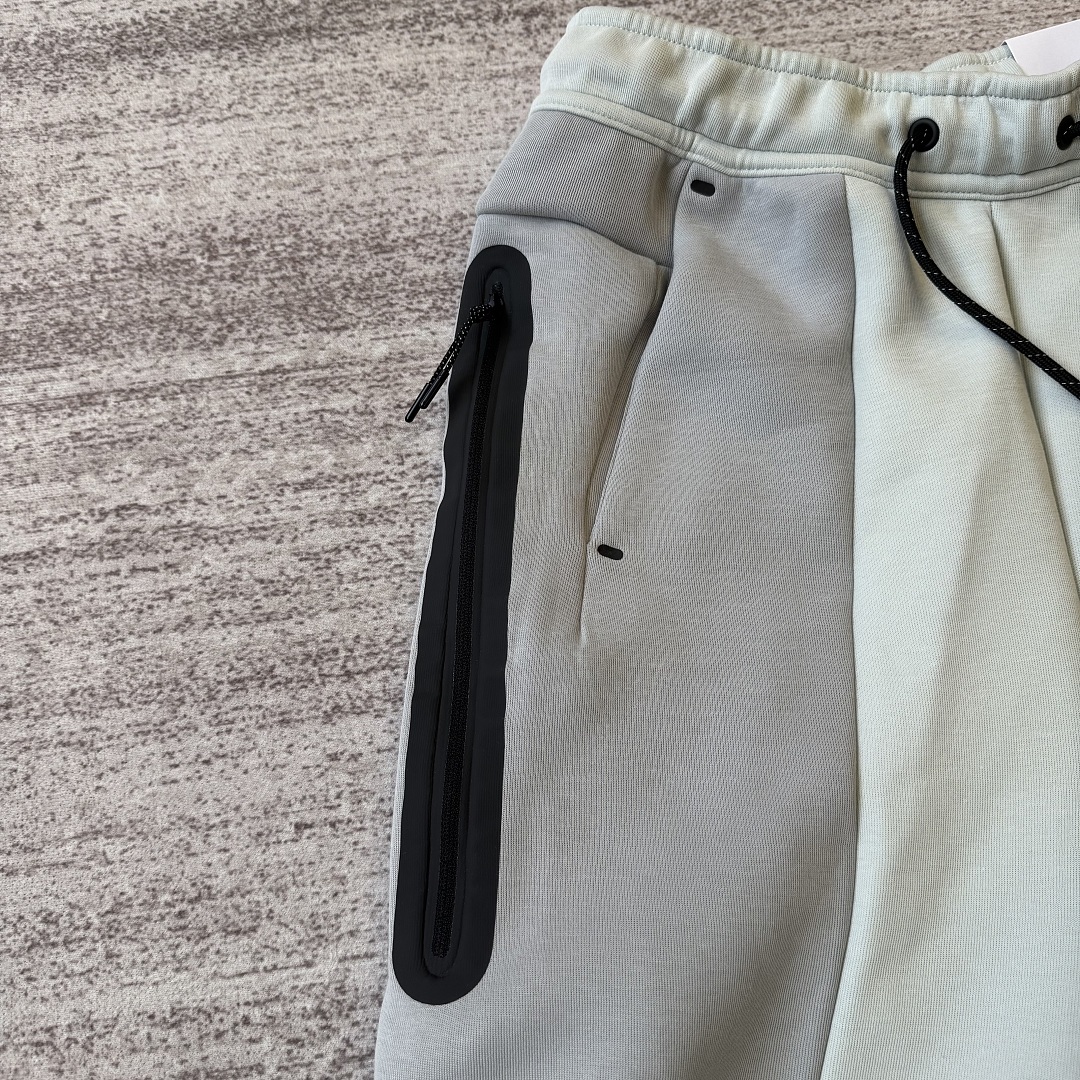 Nike New Tech Fleece (Grey) - Image 25