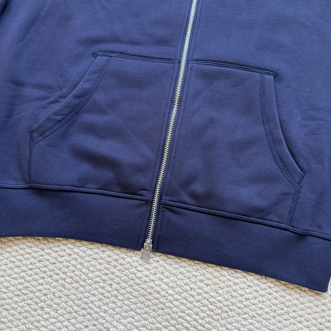 Corteiz logo tracksuit Navy color - Image 8