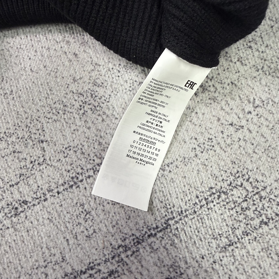 Maison Margiela Martin Margiela Black Wool Trucker Zip Sweater - Image 15