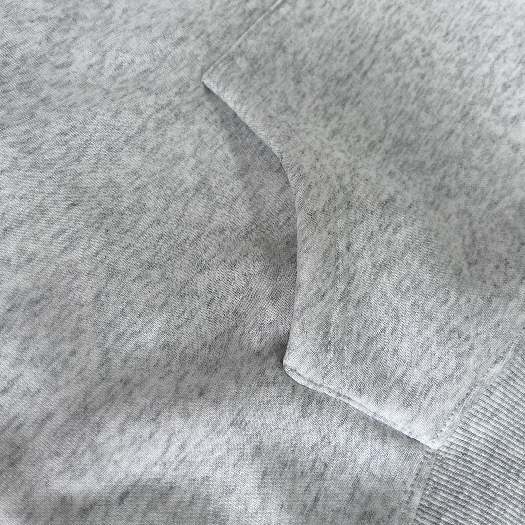 Dragon Union Heavyweight Crest Tracksuit (France Exclusive) - Image 12