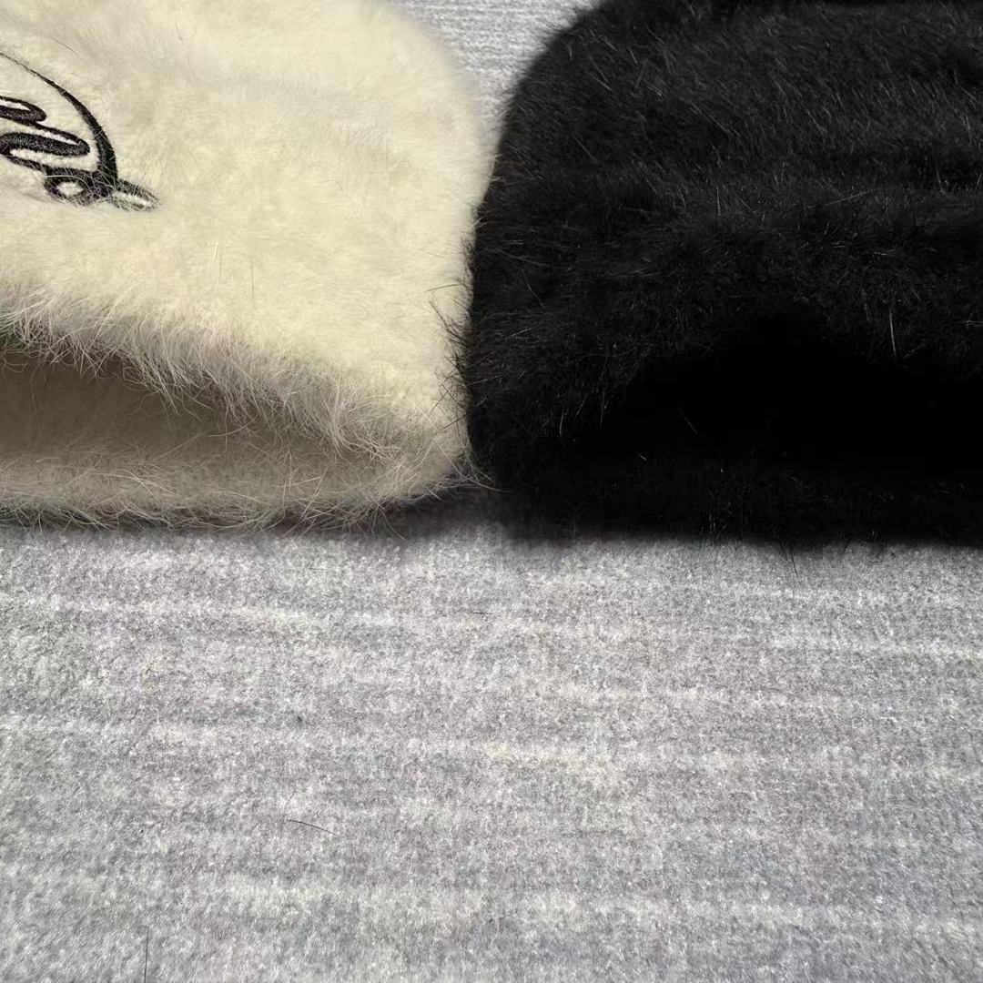 Supreme X KANGOL FW25 Week 6 Furgora Script Beanie - Image 6