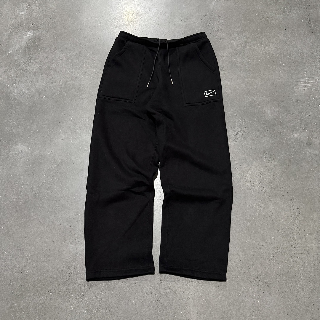 Nike Classic Tracksuit - Image 11
