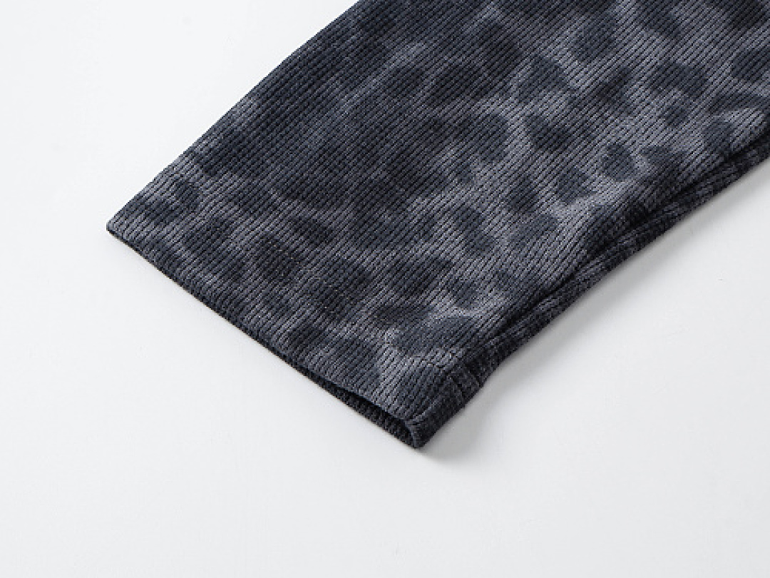 Unbranded 205GSM Grey Leopard Print Long-Sleeve Slim-Fit Cropped Top - Image 9