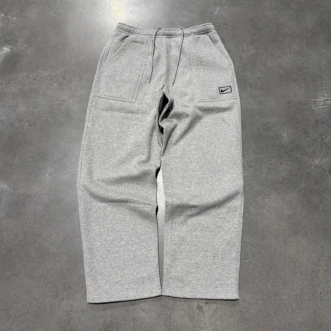 Nike Classic Tracksuit - Image 13