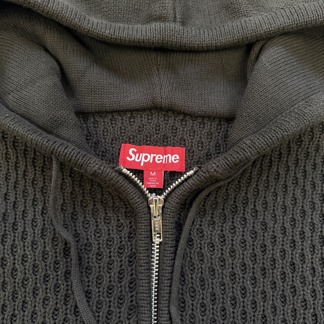 Supreme sweater - Image 21