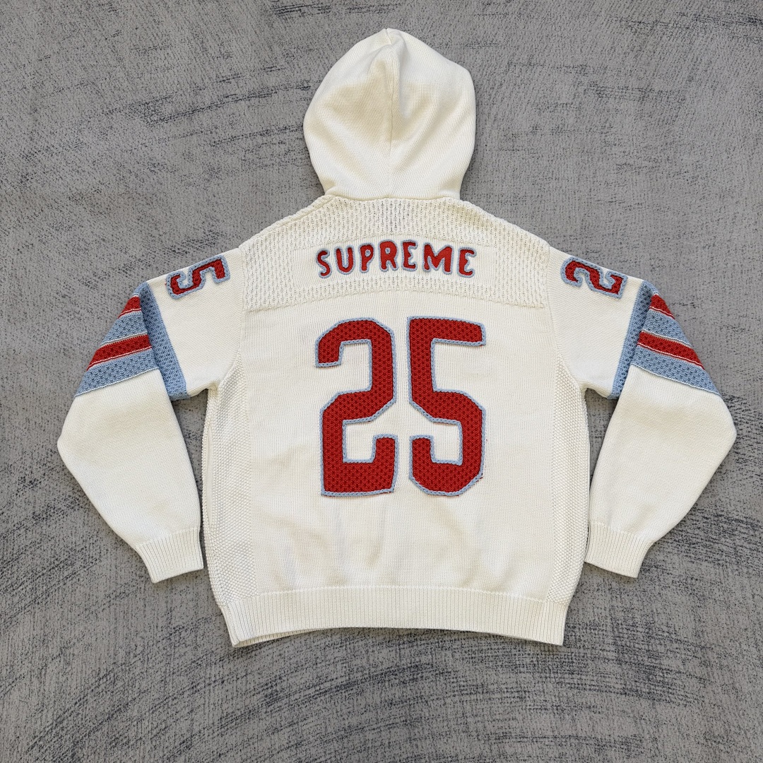 Supreme sweater - Image 5