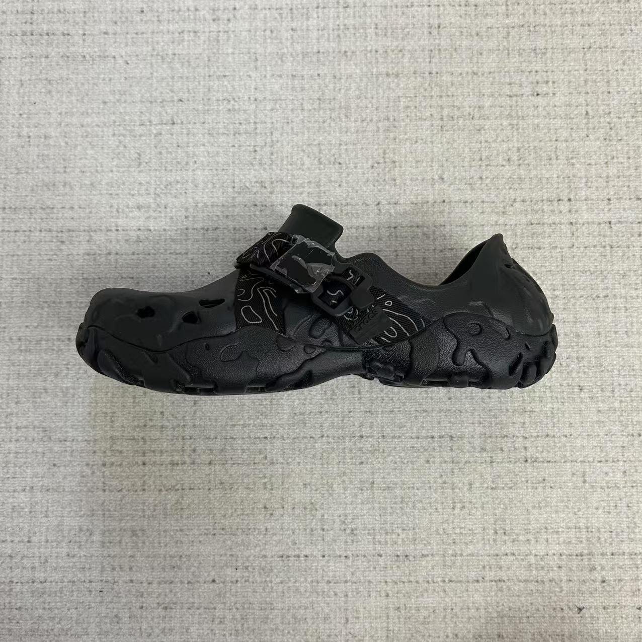Crocs Shoes - Image 20