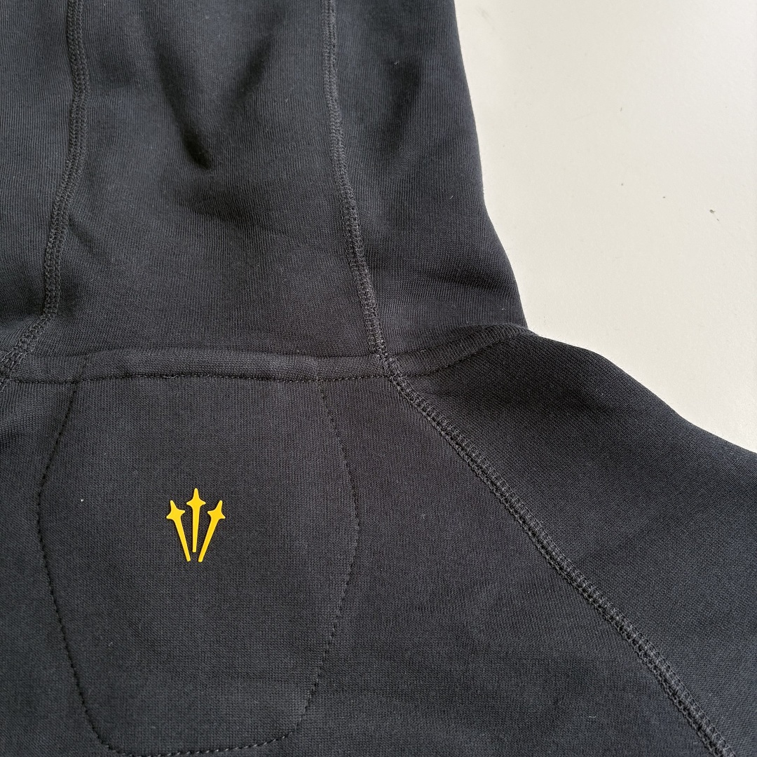 Nike Tech Fleece Tracksuit (Black) - Image 7