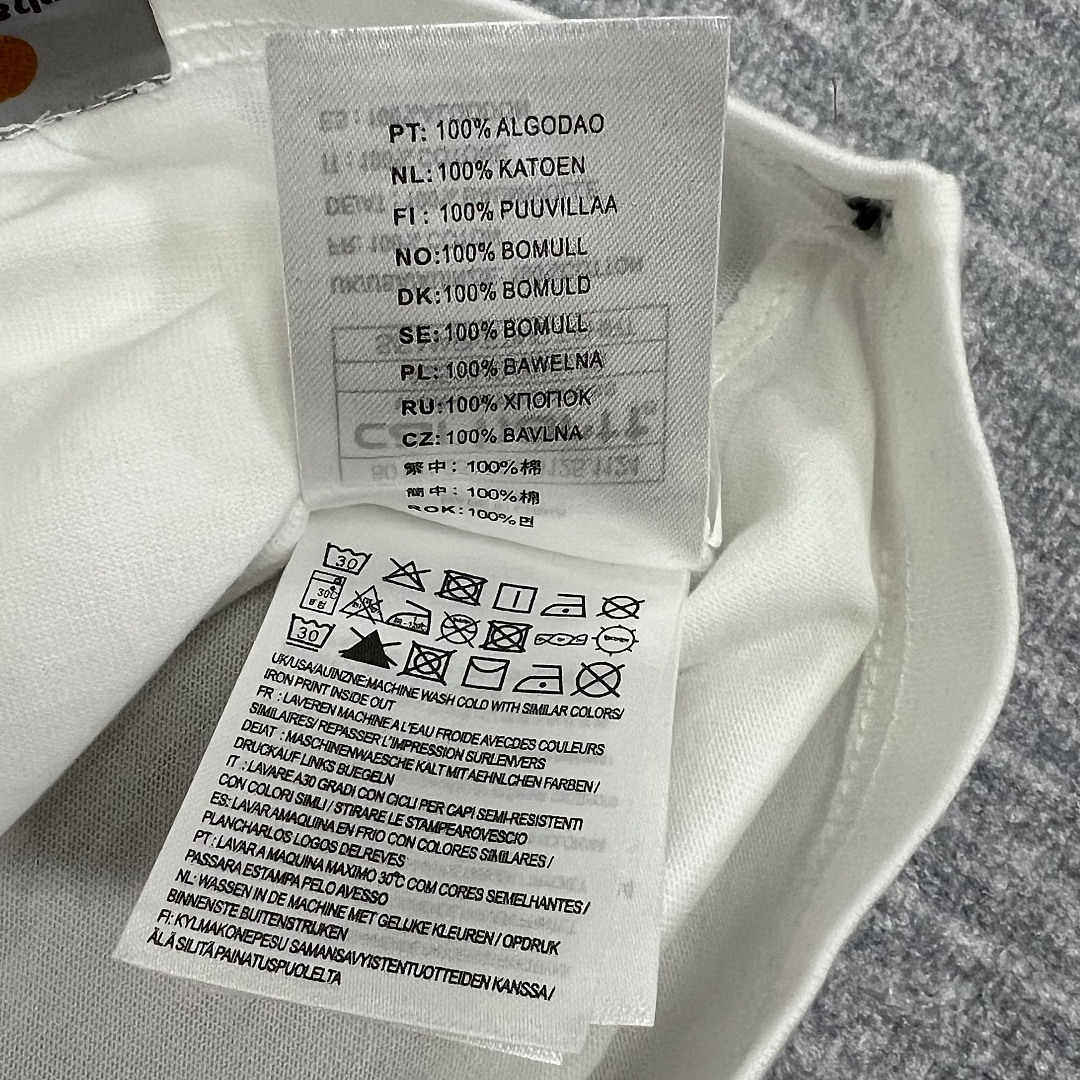 Carhartt WIP T-Shirt With A Floral And Butterfly Graphic Print On The Back - Image 3