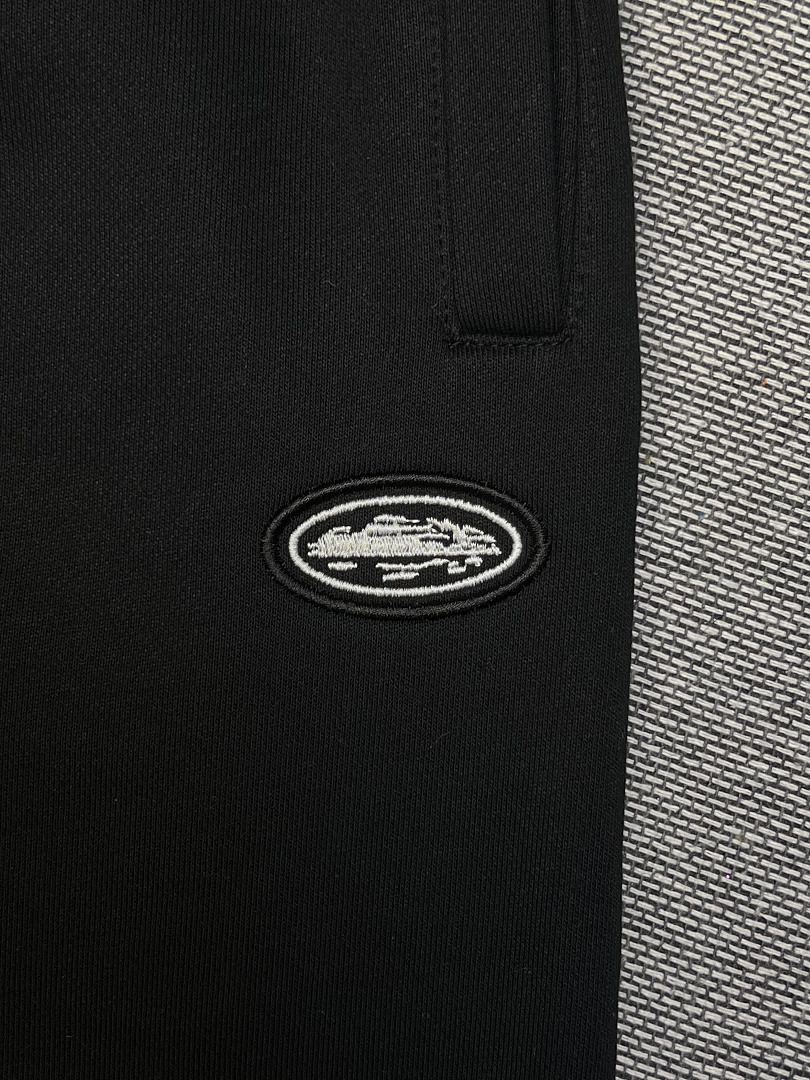 Corteiz Mini Island Sweatshort - Image 16