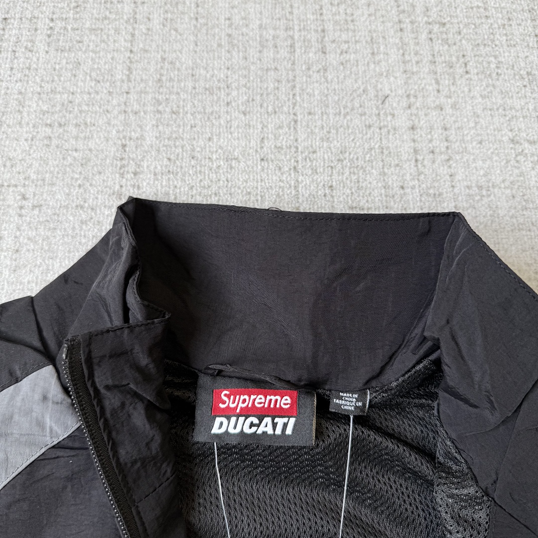 Supreme Ducati Tracksuit - Image 11