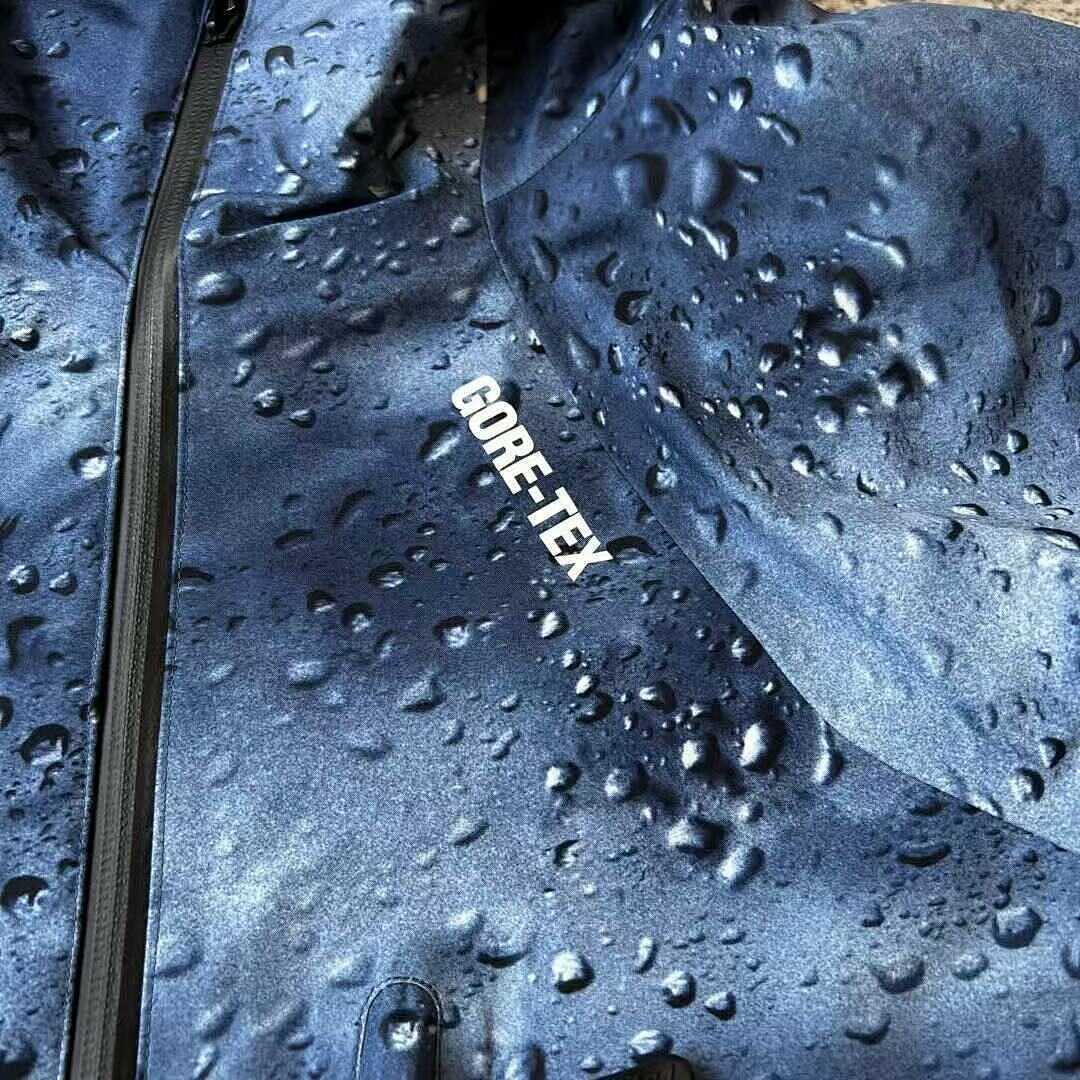 Palace GORE-TEX Palex Jacket - Image 9