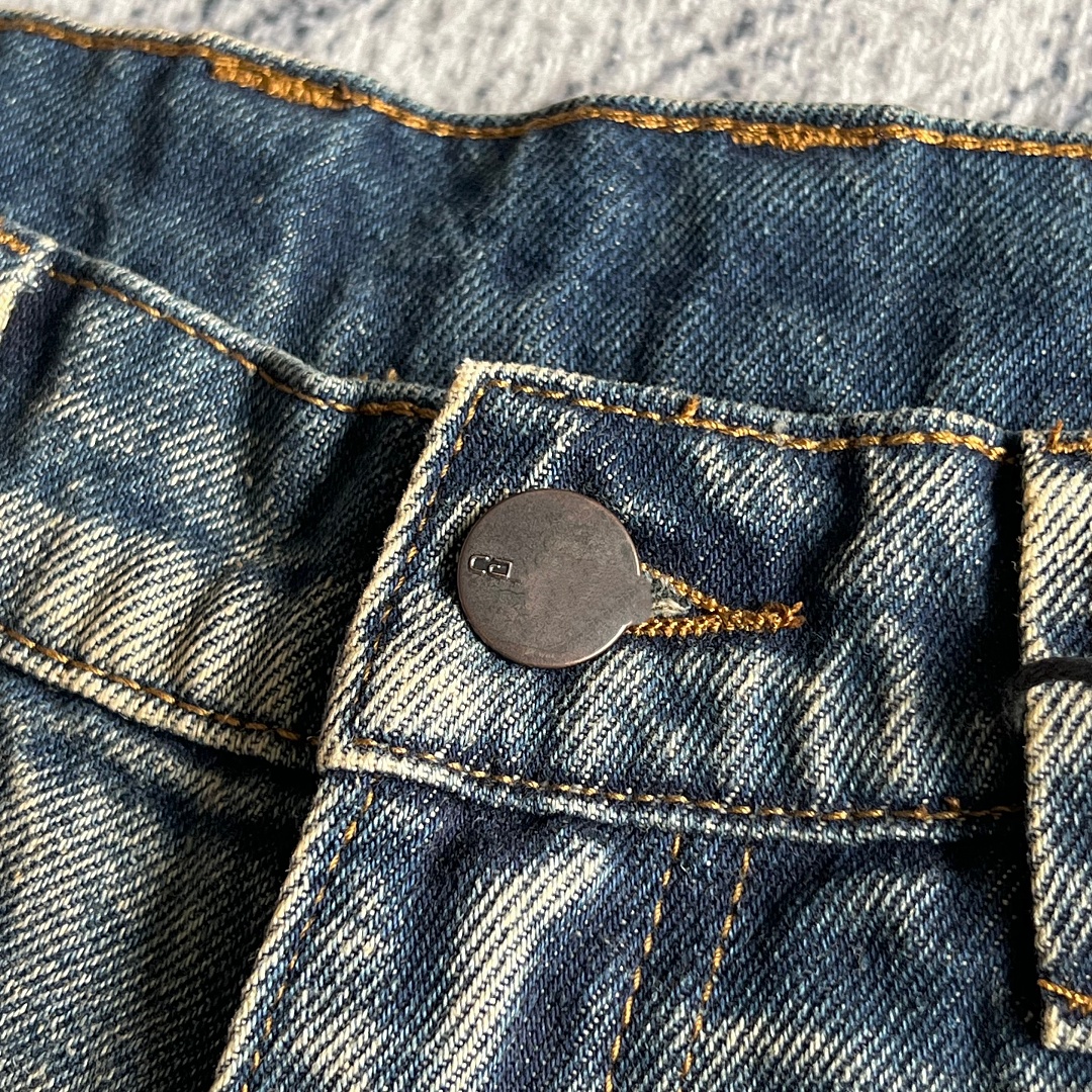 Carhartt Distressed Vintage Washed Blue Jeans - Image 9