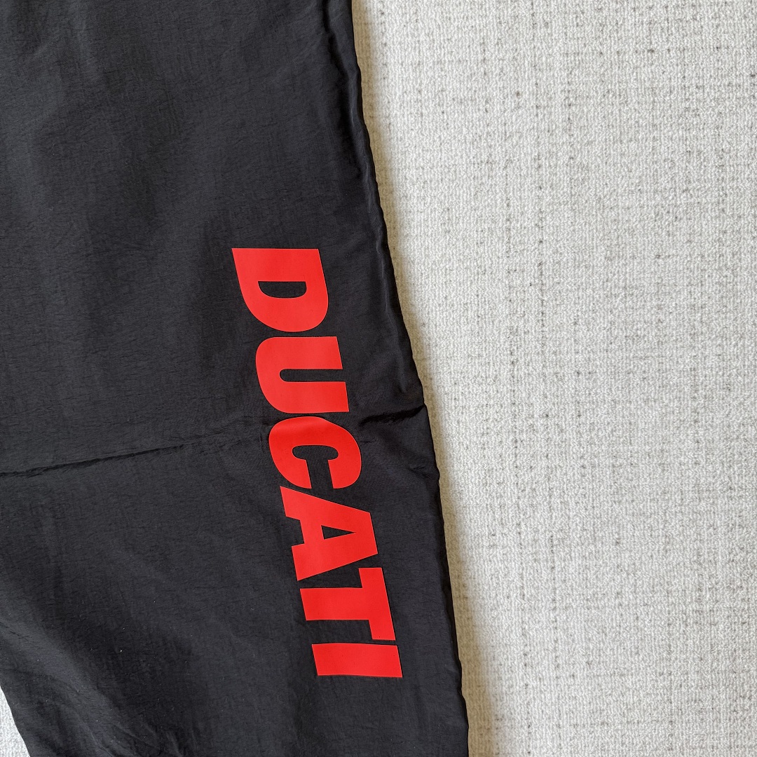 Supreme Ducati Tracksuit - Image 13