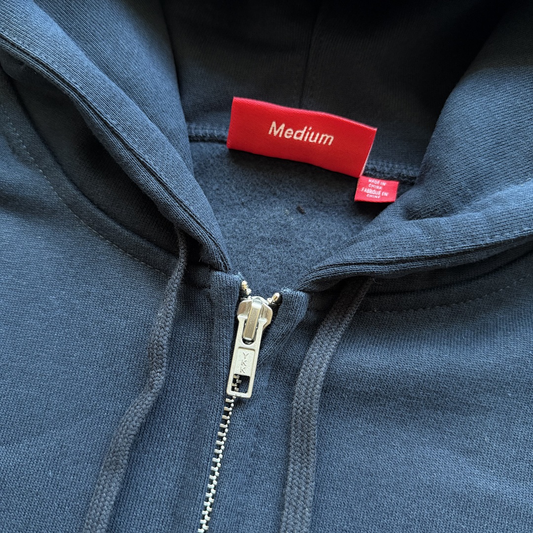 Supreme Big Logo Hoodie - Image 8
