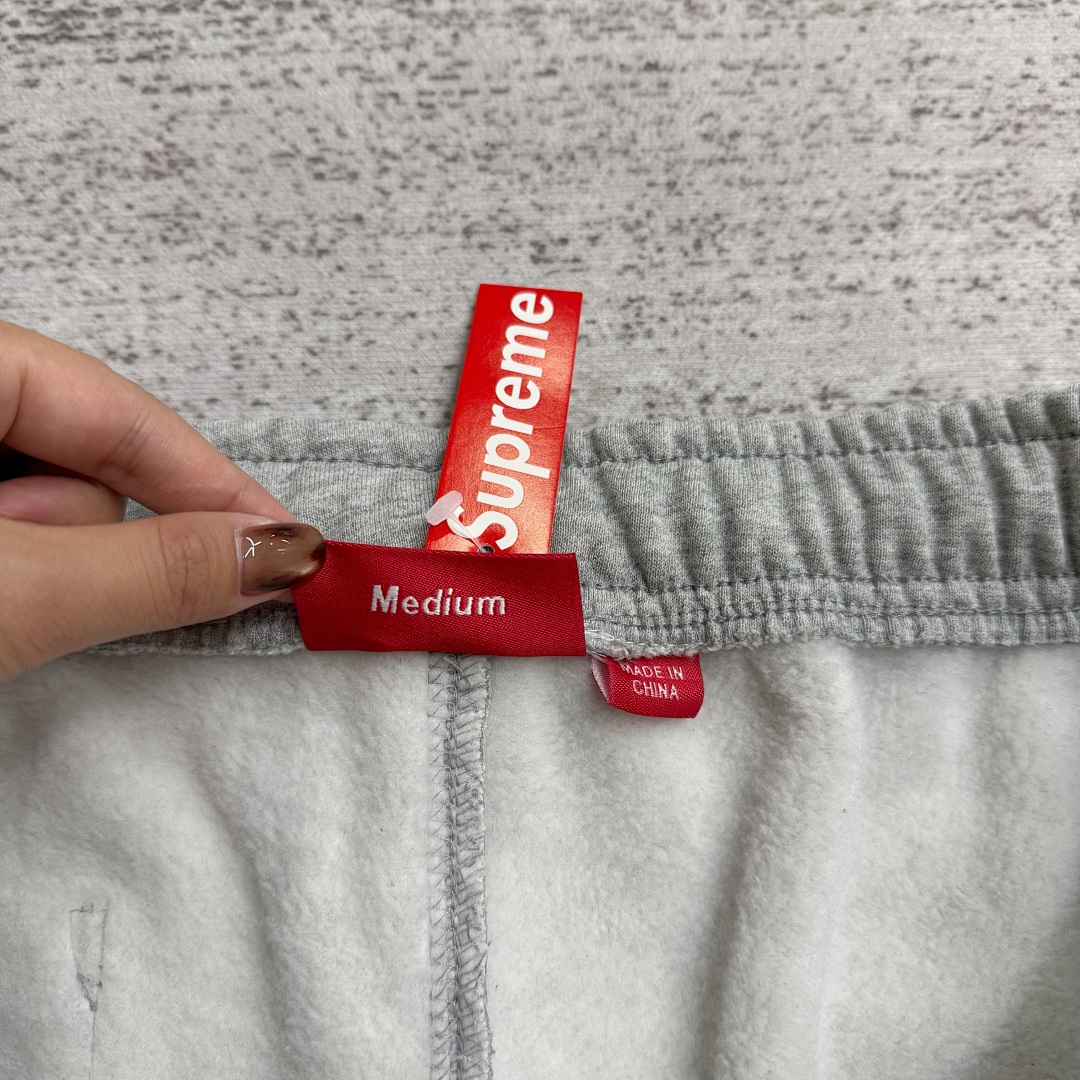Supreme Satin Applique Tracksuit - Image 30