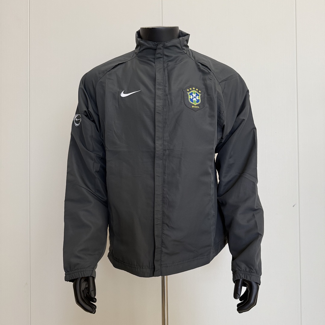 Nike Tracksuit - Image 5