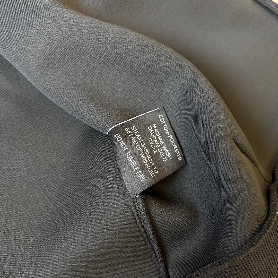 Saint Alexander tracksuit - Image 9