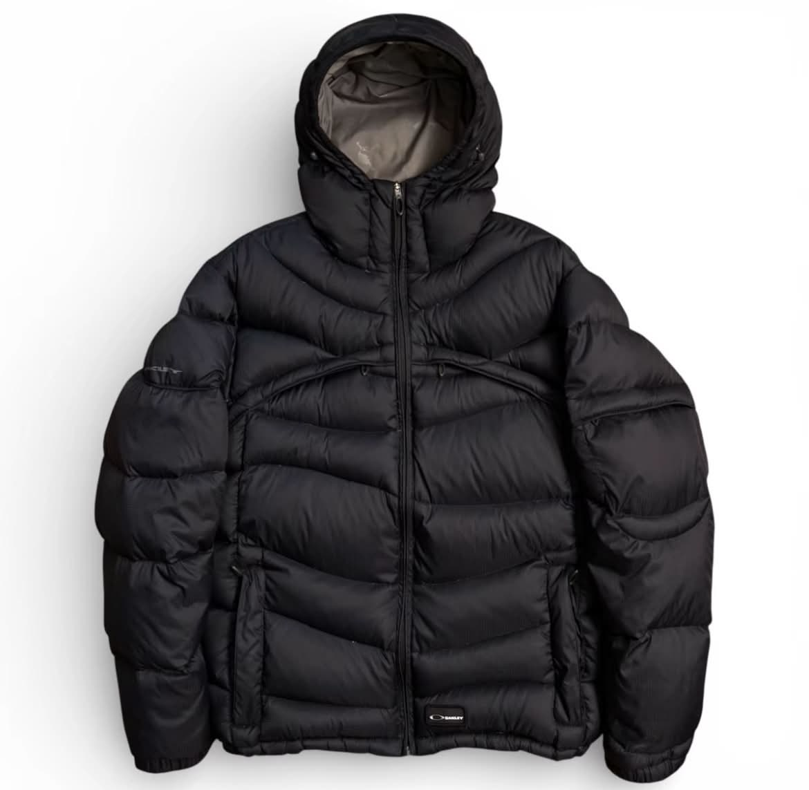 Oakley Puffer Black Outdoor Jacket2 - Image 3