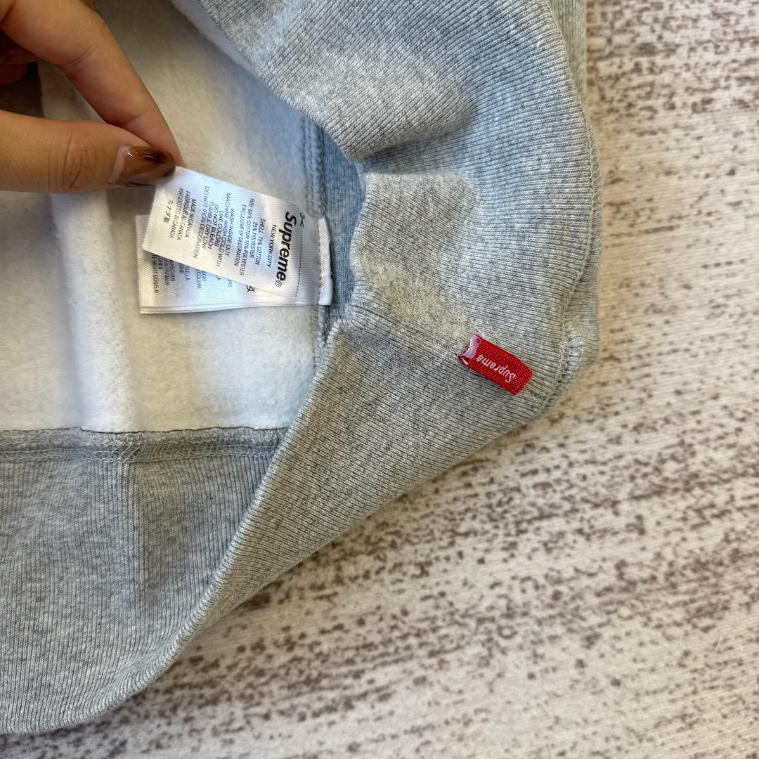 Supreme Striped Crew Neck Sweatshirt - Image 9