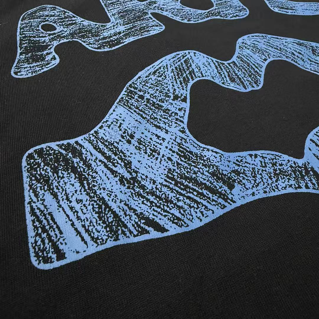 Arte Antwerp Diels Scribble Heart-Hands T-Shirt - Image 13