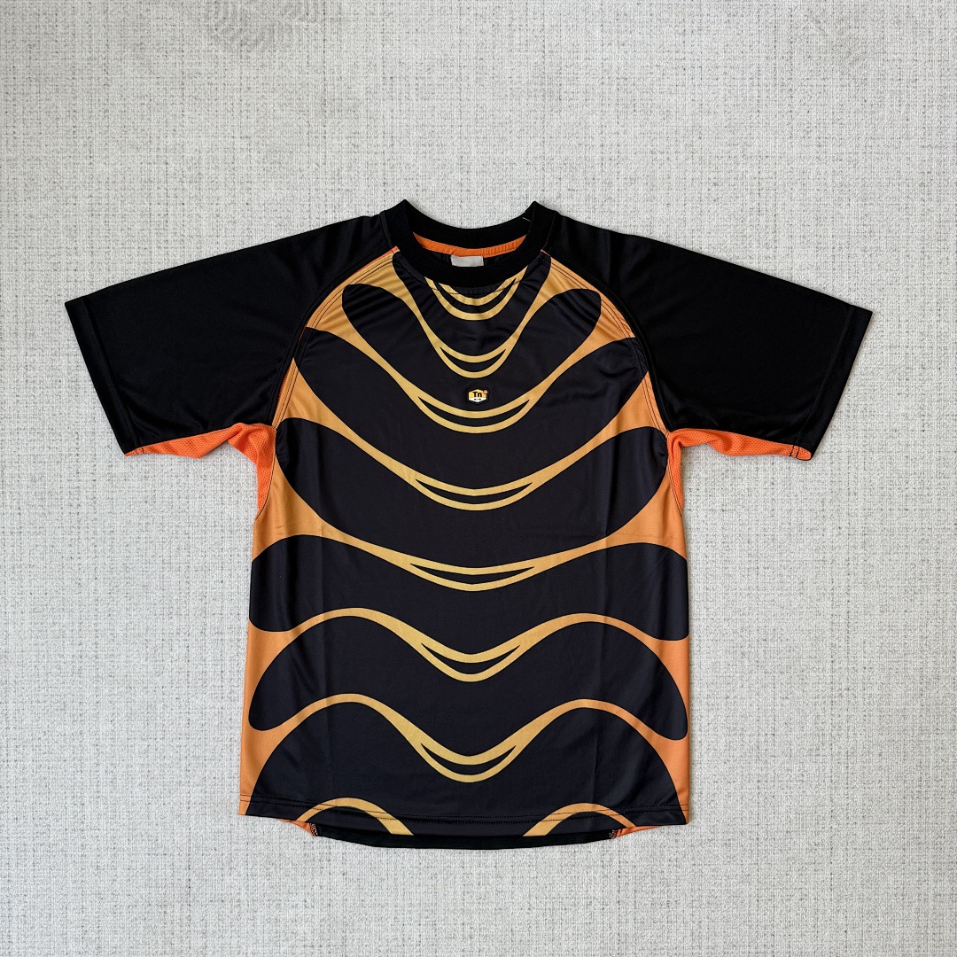 Nike Tn Jersey (Black And Gold) - Image 3