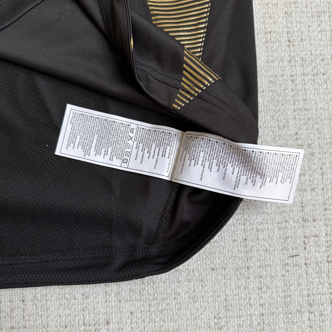 Nike Tn Jersey - Image 6