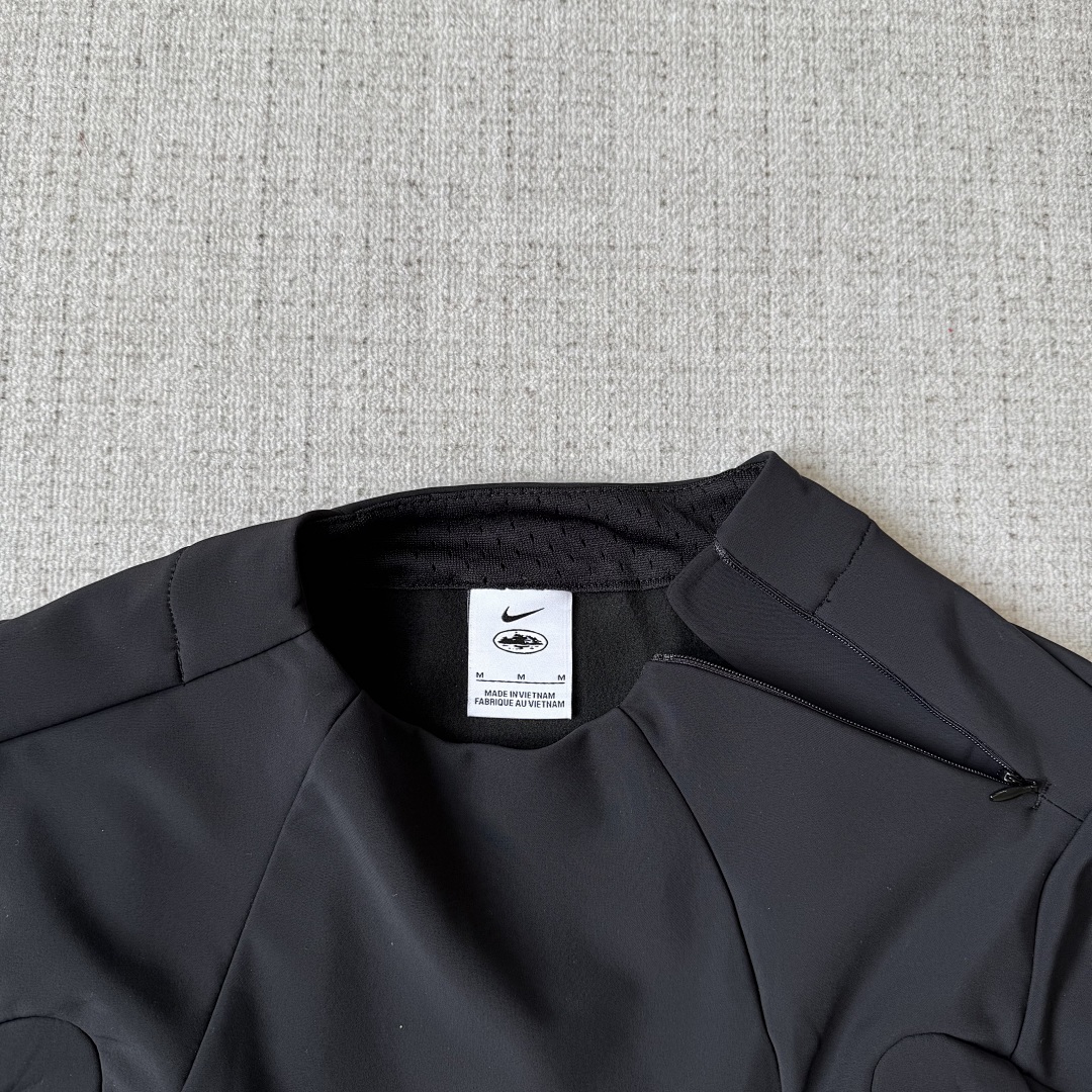Nike x Corteiz crewneck - Image 7