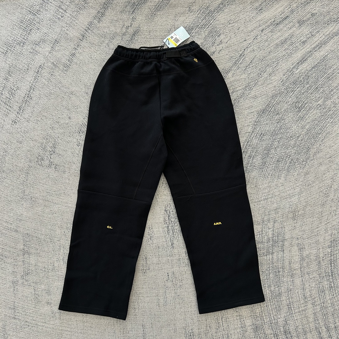 Nike Tech Fleece Tracksuit (Black) - Image 28