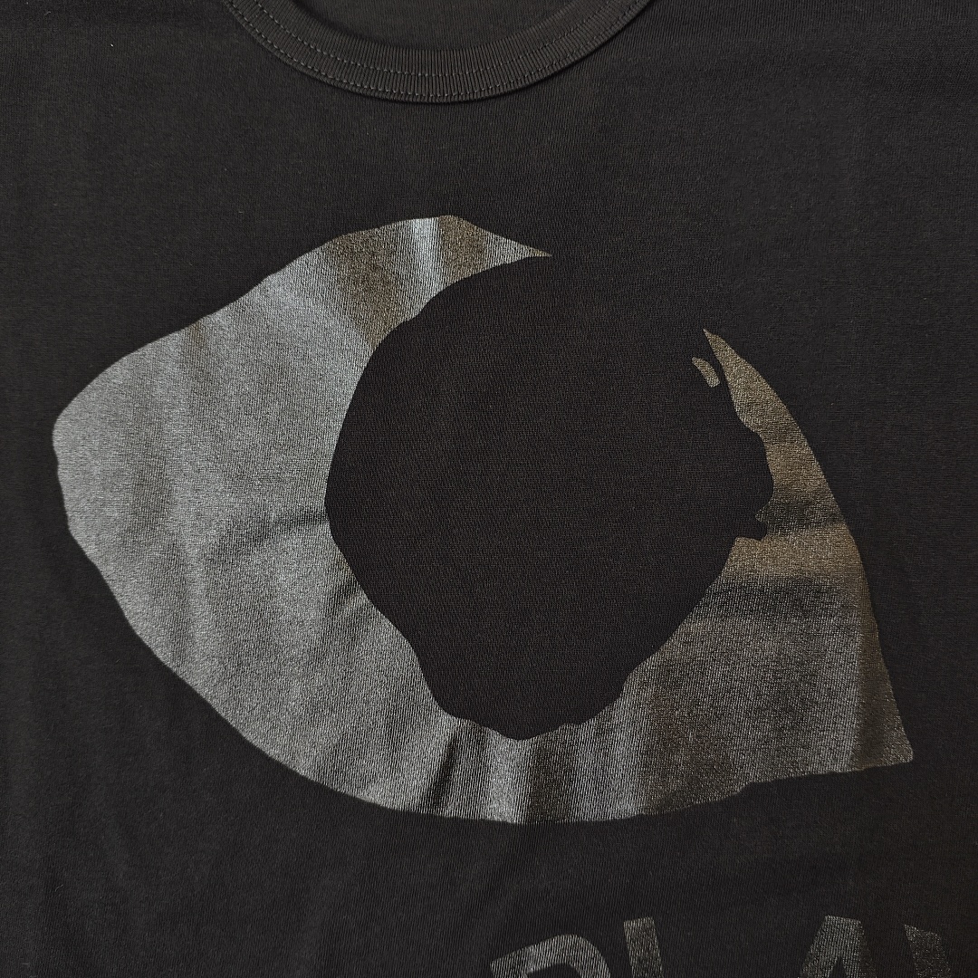 Comme des Garcons PLAY TEE - Image 5